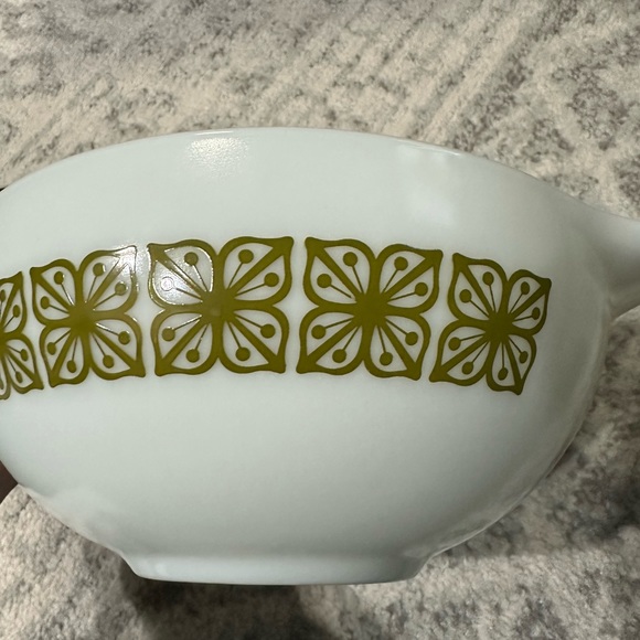 Pyrex 4 qt Autumn Floral/Square Flower Verde - Picture 3 of 13